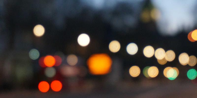 专业美容指南：不同肤质如何科学选择防晒霜（物化结合/纯物理/肤感测评）