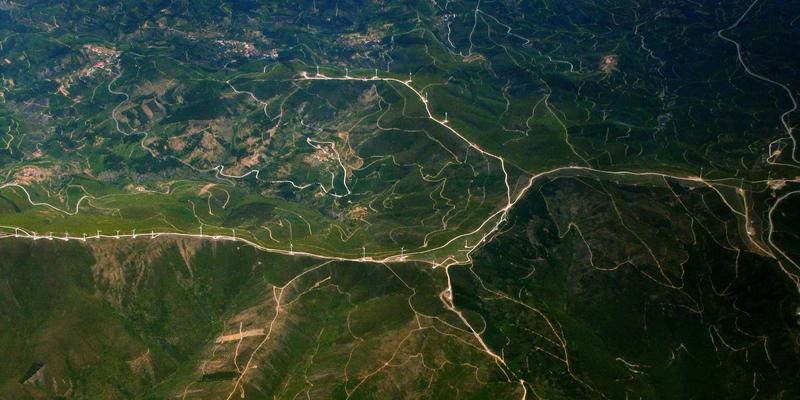 告别美容院！射频美容仪选购全攻略：从单极到多极，打造沙龙级居家SPA护理