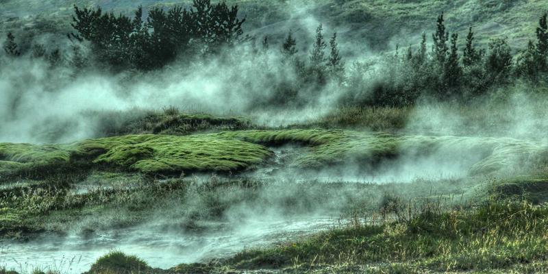 美容觉的科学实践：从沙龙级护理中汲取灵感，打造夜间肌肤修复力
